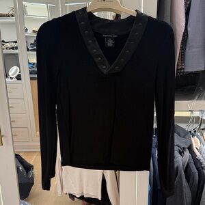 Elegant Black V-Neck Long Sleeve Top